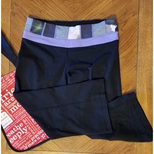 Lululemon Groove Crops - Reversible